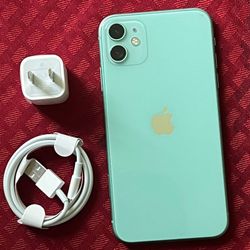 iPhone 11 , Unlocked  for all Company Carrier ,  Excellent Condition Like New 