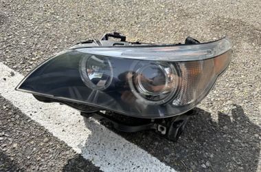 Bmw e60 left headlight 2003-2008