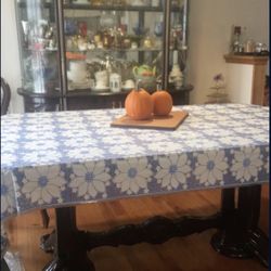 dinning table and hutch