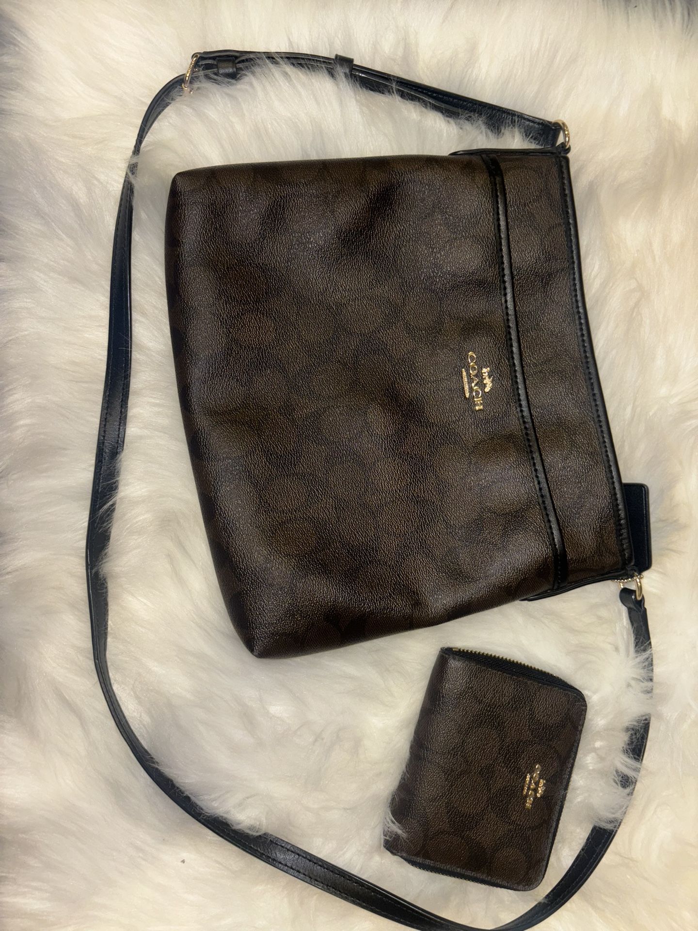 Coach Purse With Matching Wallet