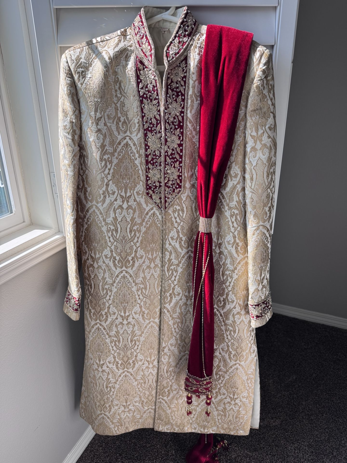 Sherwani - Men’s Indian outfit