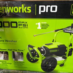 Greenworks Pressure Washer. 3000 PSI. New