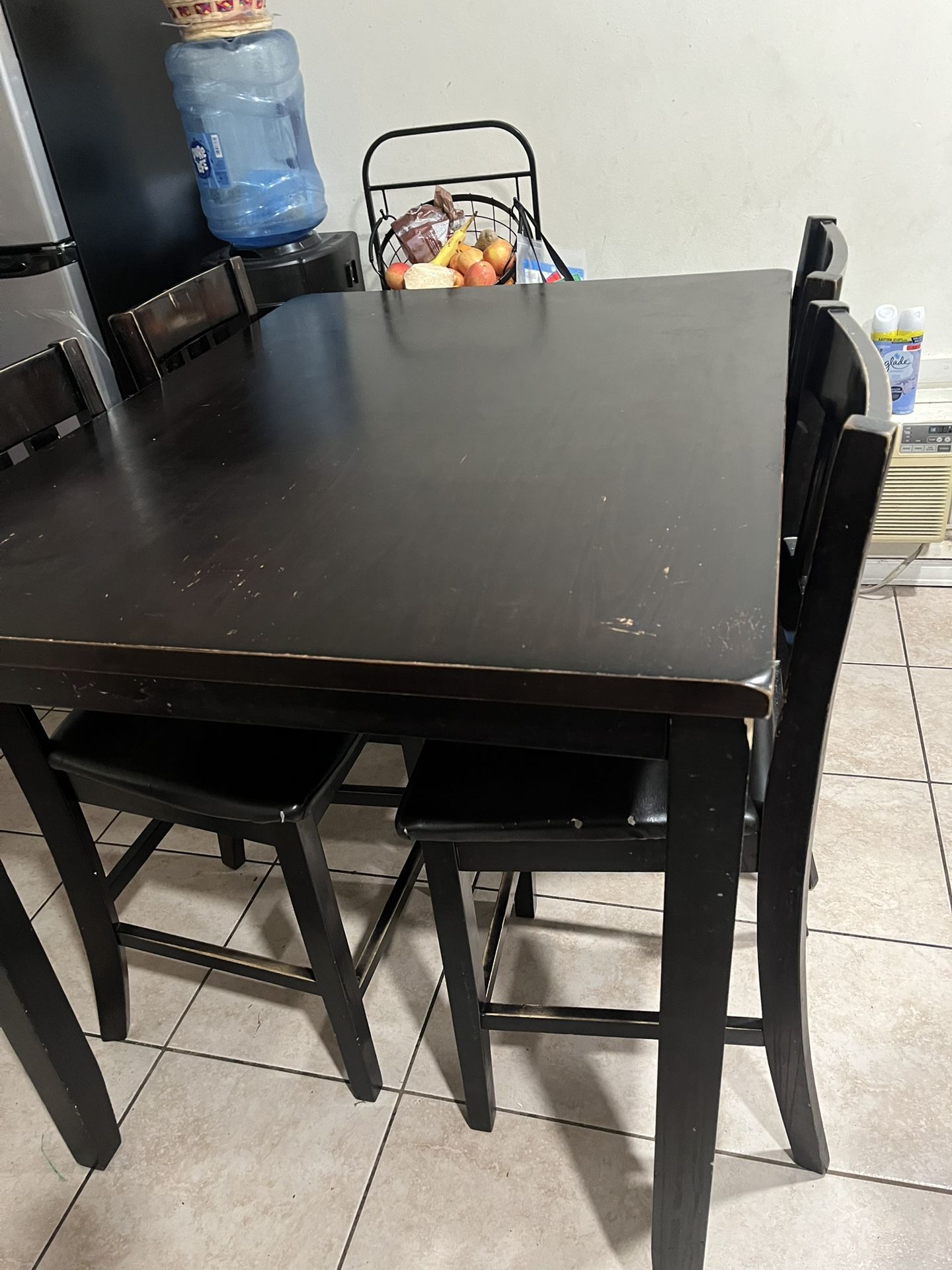 Kitchen Table 