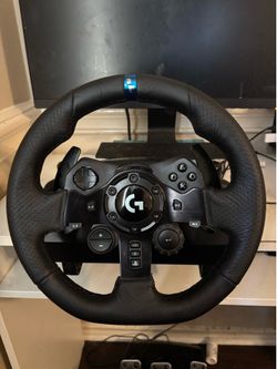 Logitech G923 wheels and pedals