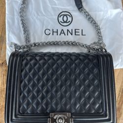 CHANEL Gabrielle Hobo Bag Crocodile Embossed Calfskin Gold/Silver-Tone  Small Black for Sale in Arlington, TX - OfferUp