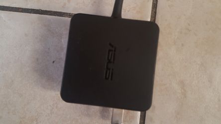 Asua 19 volt Laptop Charger