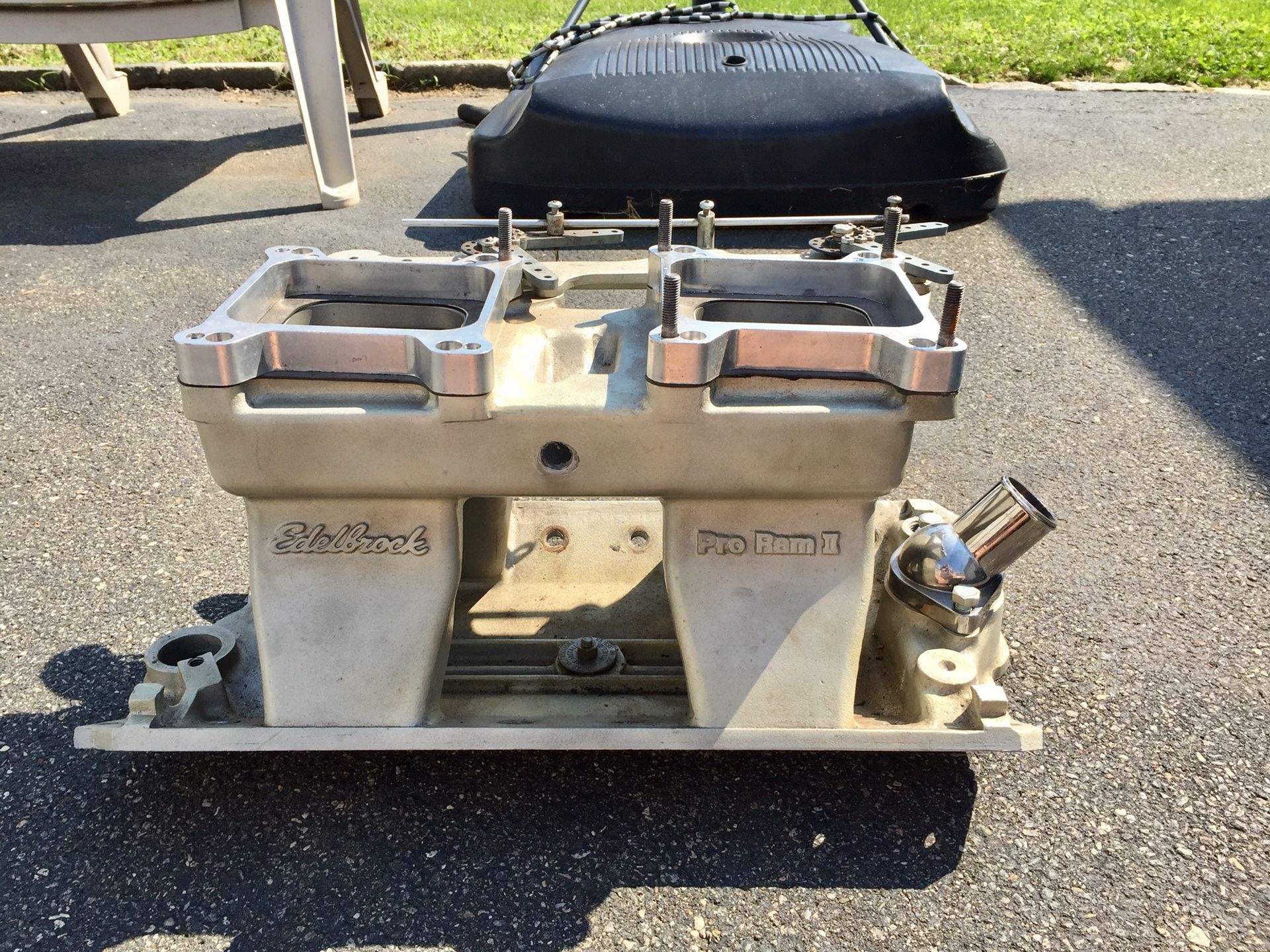 Small block Chevy tunnel ram intake manifold for Sale in Bellmore, NY