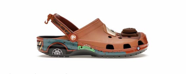 Matter crocs  size 4M/6W  6M/8W now available