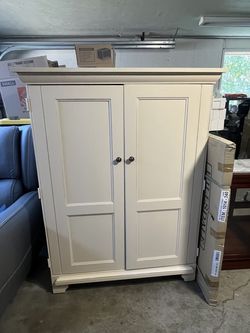 Computer Armoire/Hutch
