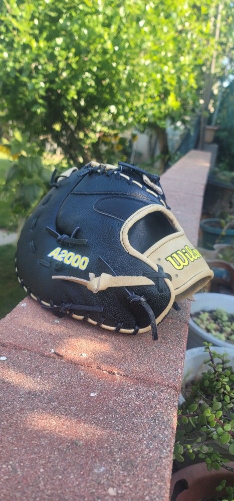WILSON A2000 12.5 ( FIRSTBASE)