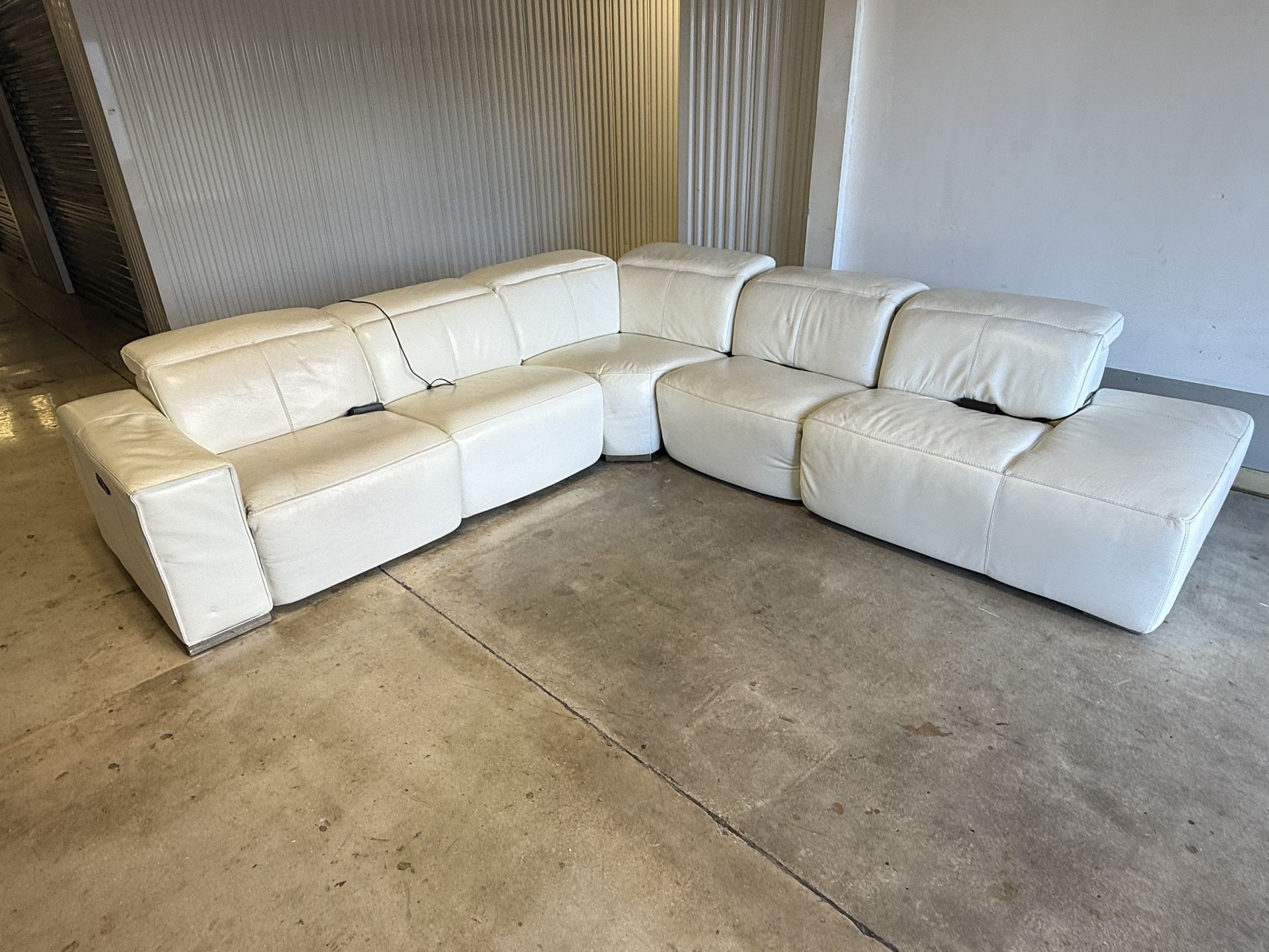 ποΈ Electric Reclining Sectional Sofa β Delivery available