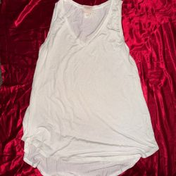Free loader White V-Neck Tank Top