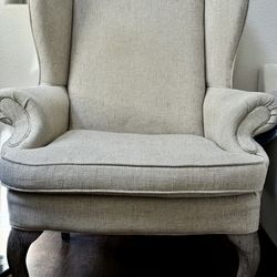 Tufted Accent Armchair