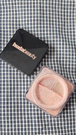 Huda Easy Bake Duo - Pink Pumpkin- $20