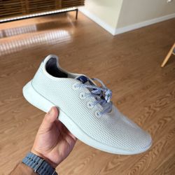 Allbirds 