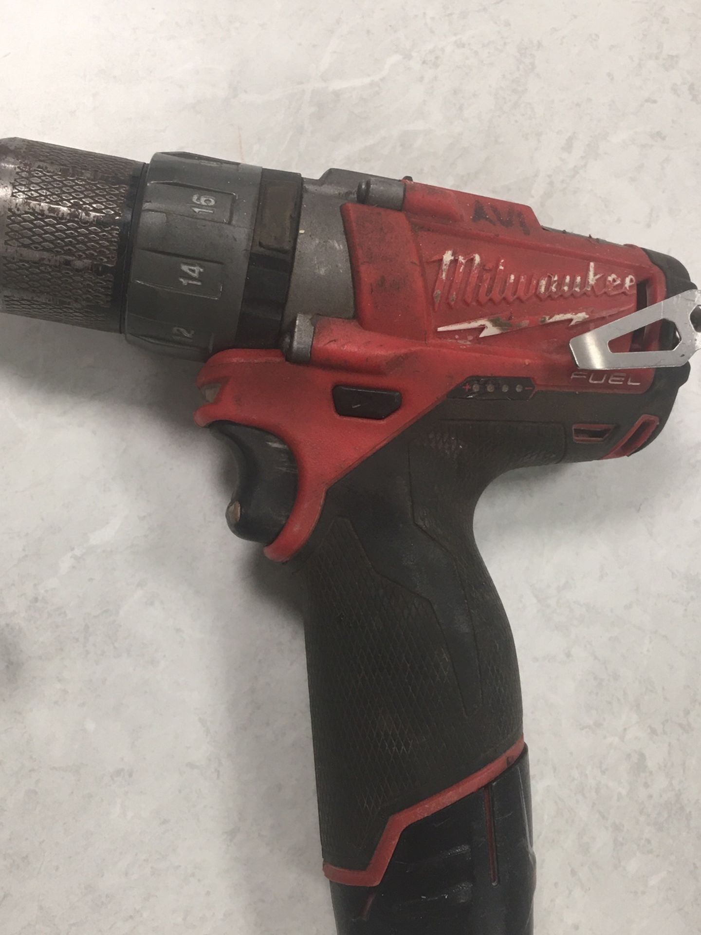 Milwaukee M12 Fuel 1/2” Drill Driver Brushless With 2.0 Battery