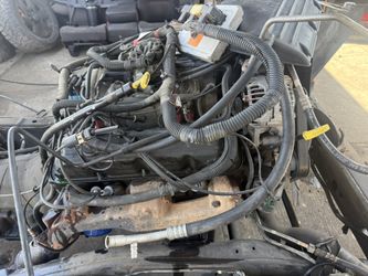 Motor 5.9 L / 2002 Dodge Troca / Millas 123865