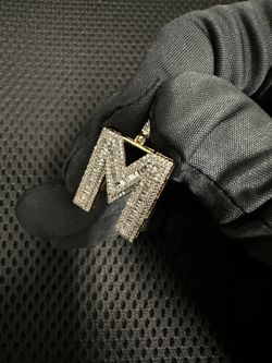 10k YG Natural Diamond Letter M