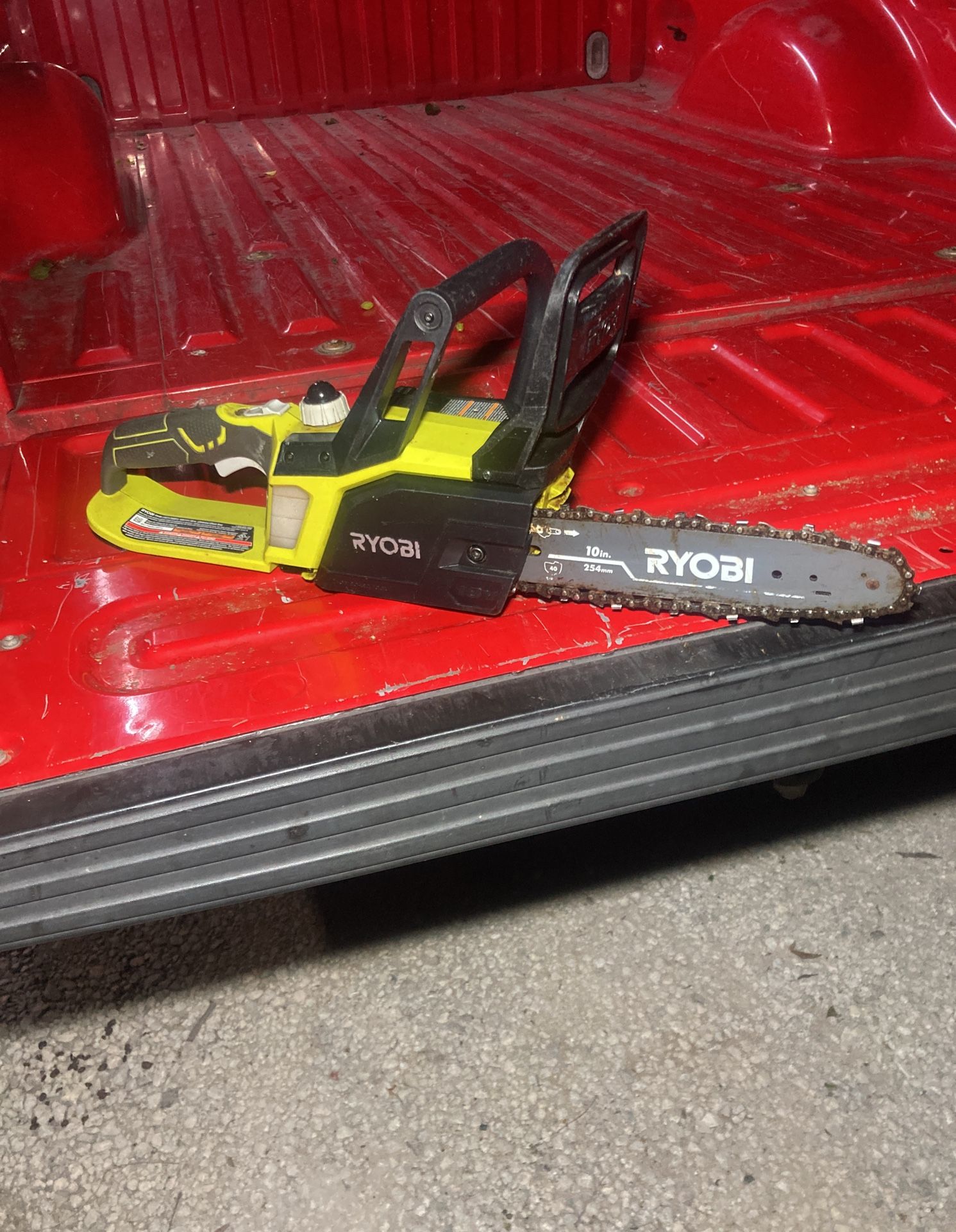 Ryobi 10 In Chainsaw 18v