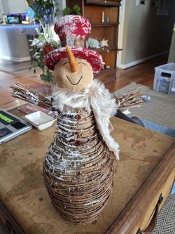 19x12 Twig Snowman