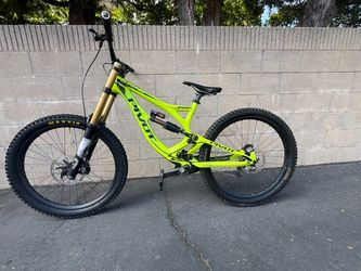 2015 Pivot Phoenix