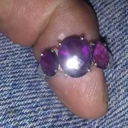 .    Amethyst  3 Stone 925 Ring..