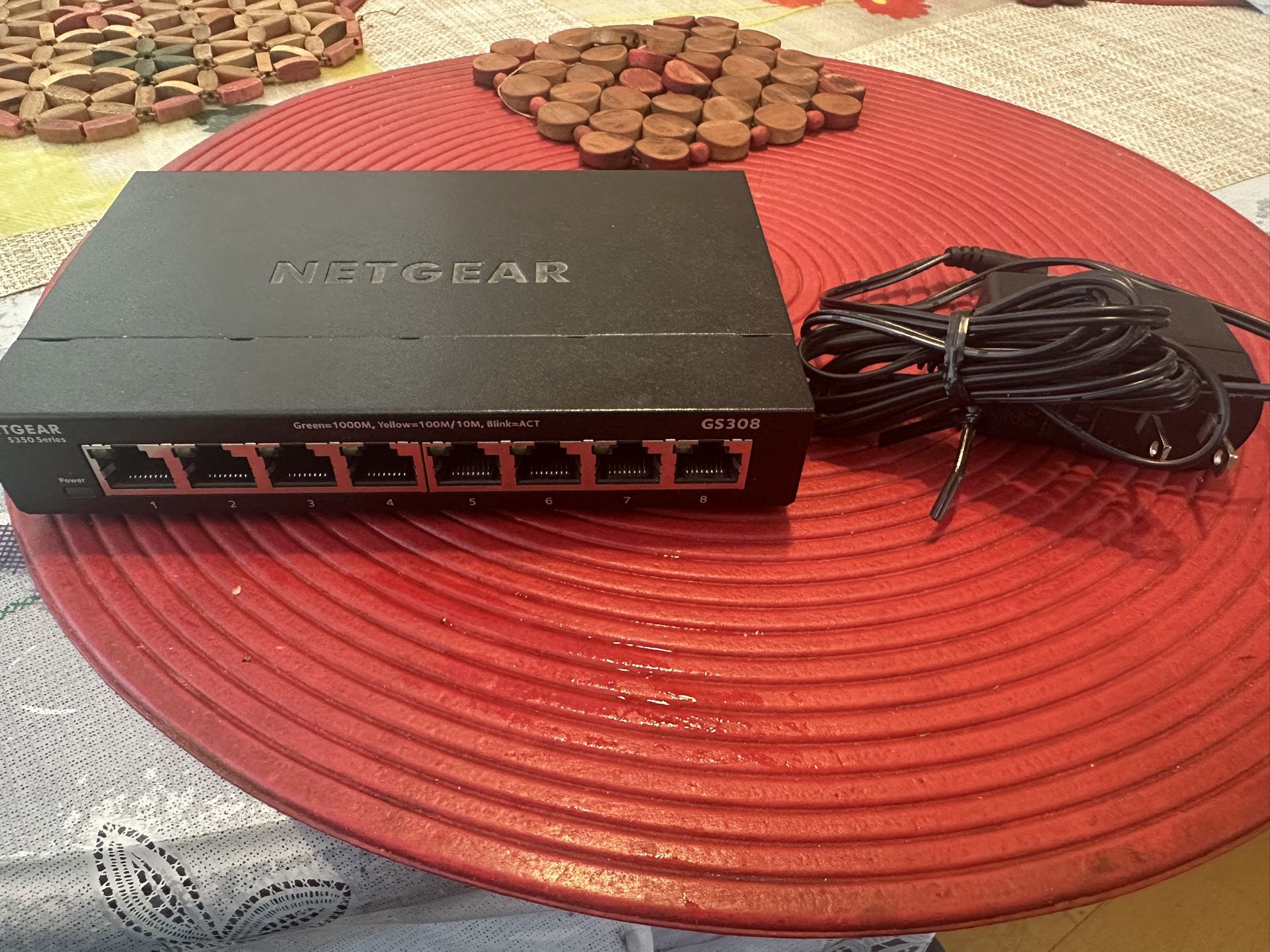 Netgear 8 Port Gigabit Ethernet Switch 
