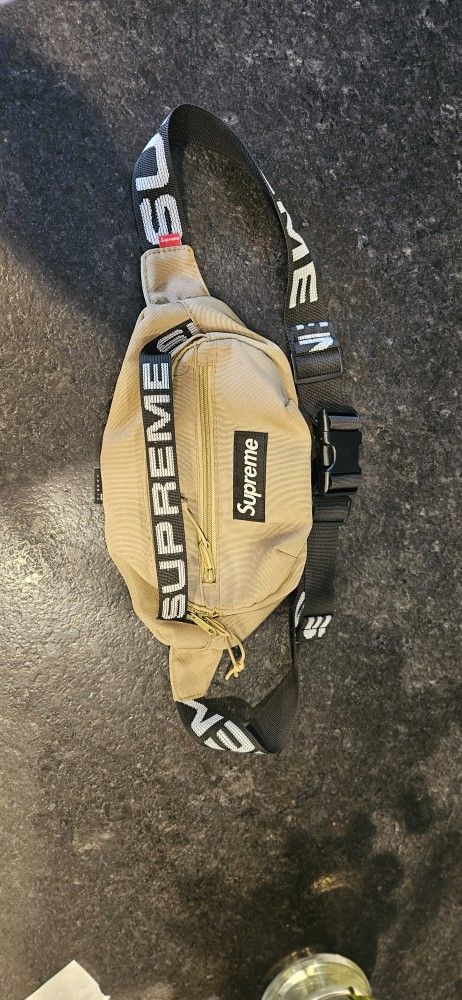 Supreme Fanny Pack