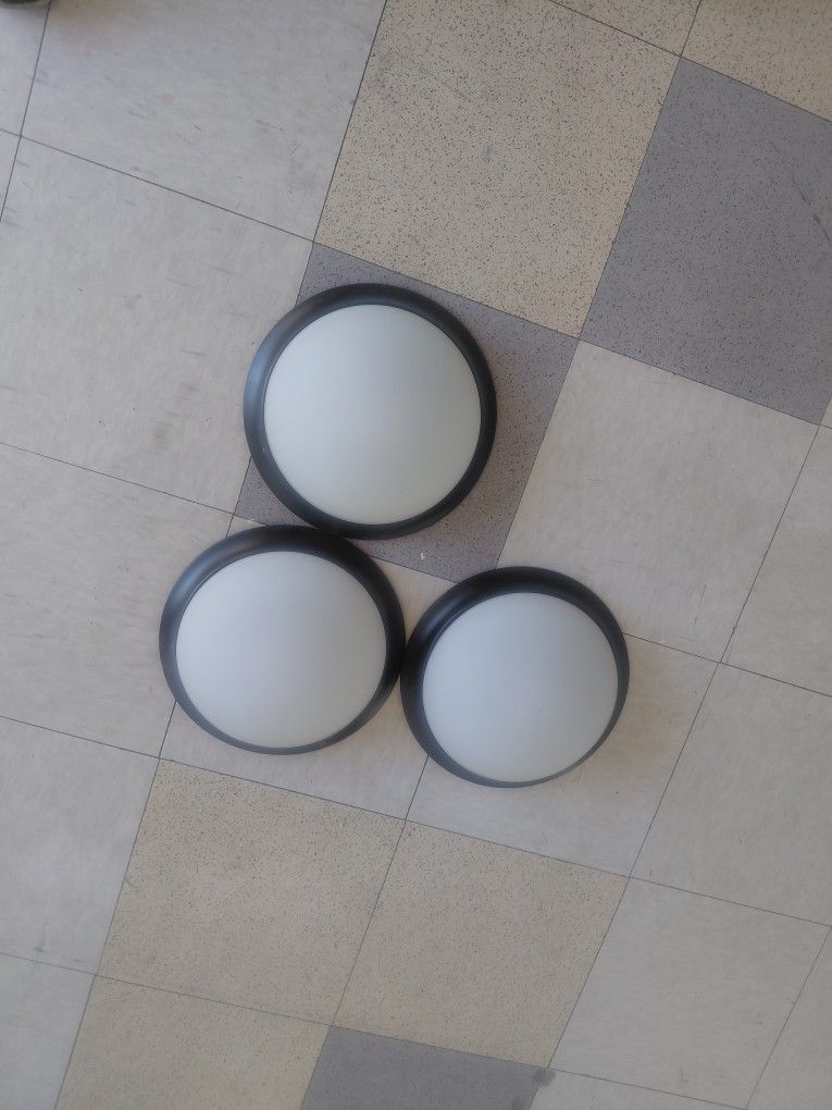 LAD. Flus. Mount Lights. 12inch.