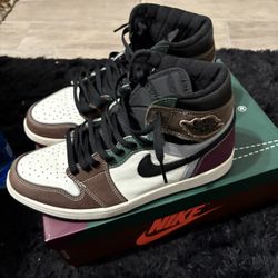 Nike. Air Jordan 1