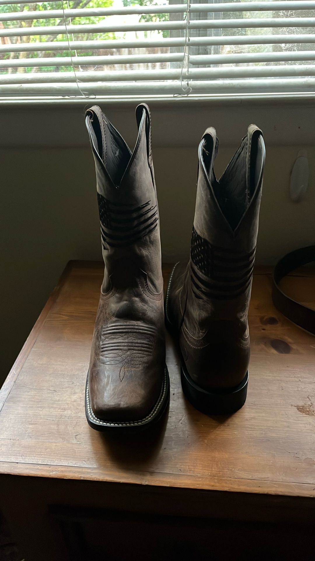Ariat Men’s Boots Size 8.5