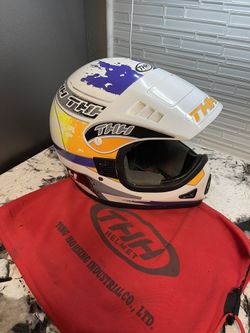 Dirt Bike Helmet THH