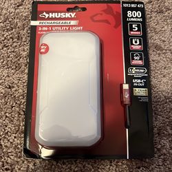 Husky rechargeable three and one utility light