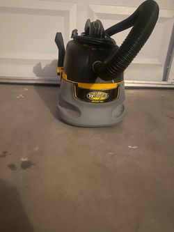 Stinger Wet/Dry Vac