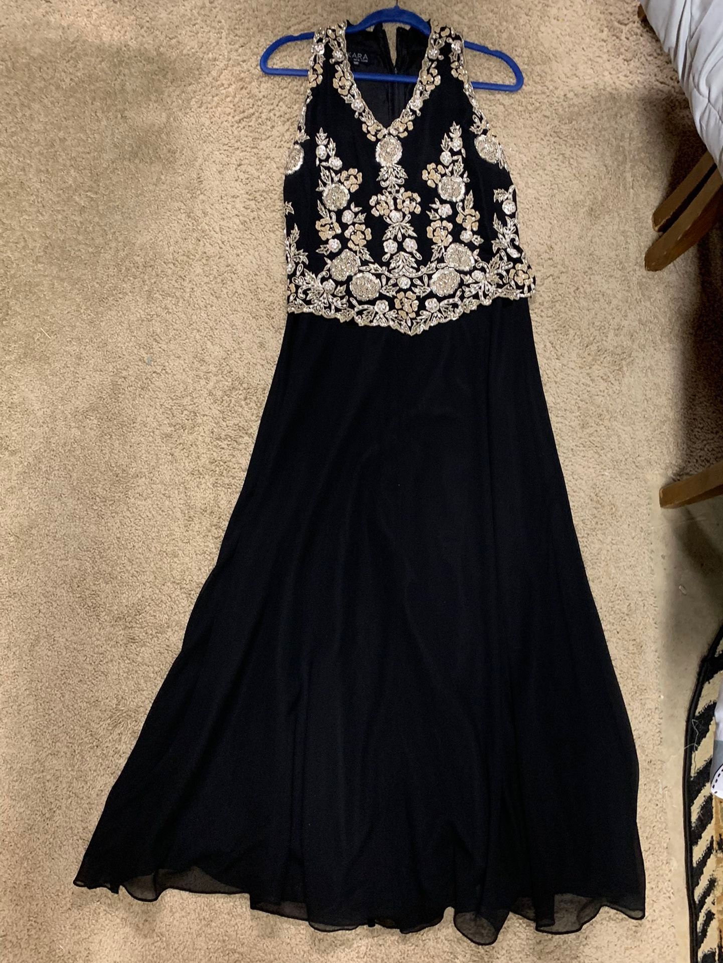 Long Black Dress With Beads Design 