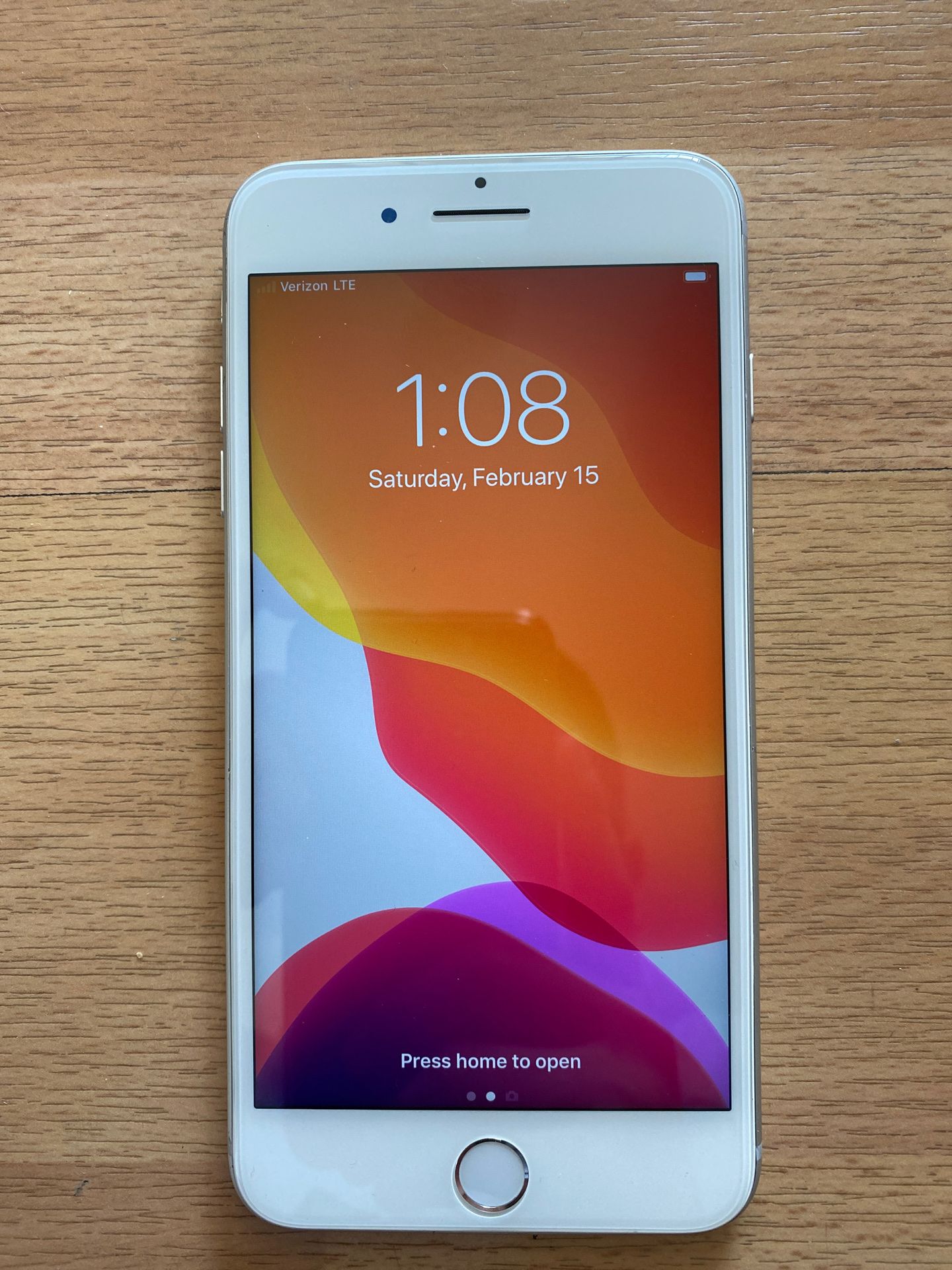White Unlocked iPhone 8 Plus 64 GB