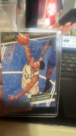 2020 Prestige Giannis Antetokounmpo Bucks Basketball Card