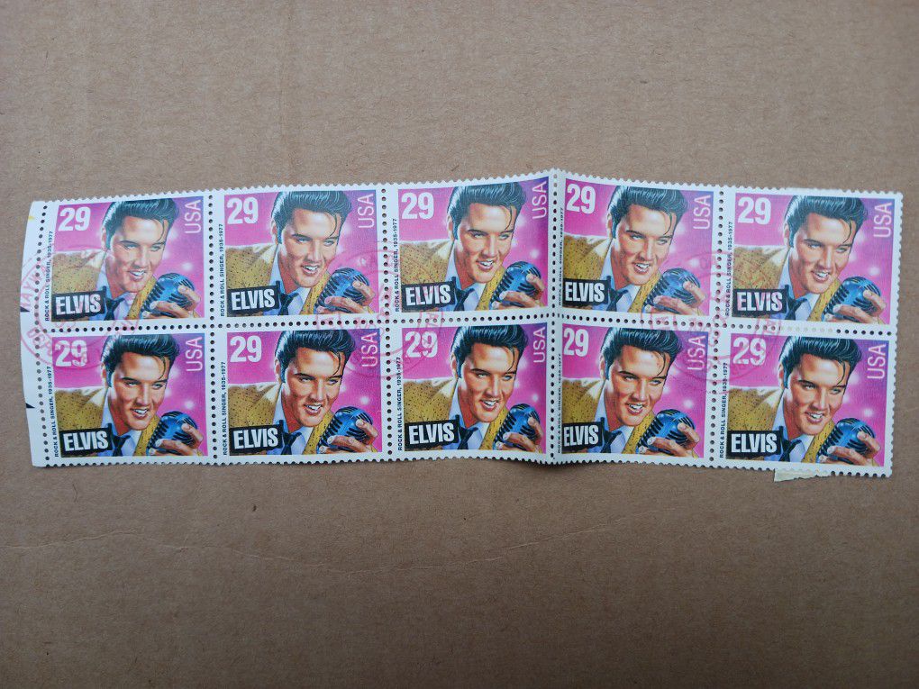Elvis Stamp
