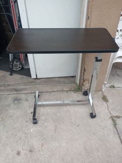 DRIVE SIDE BED TABLE