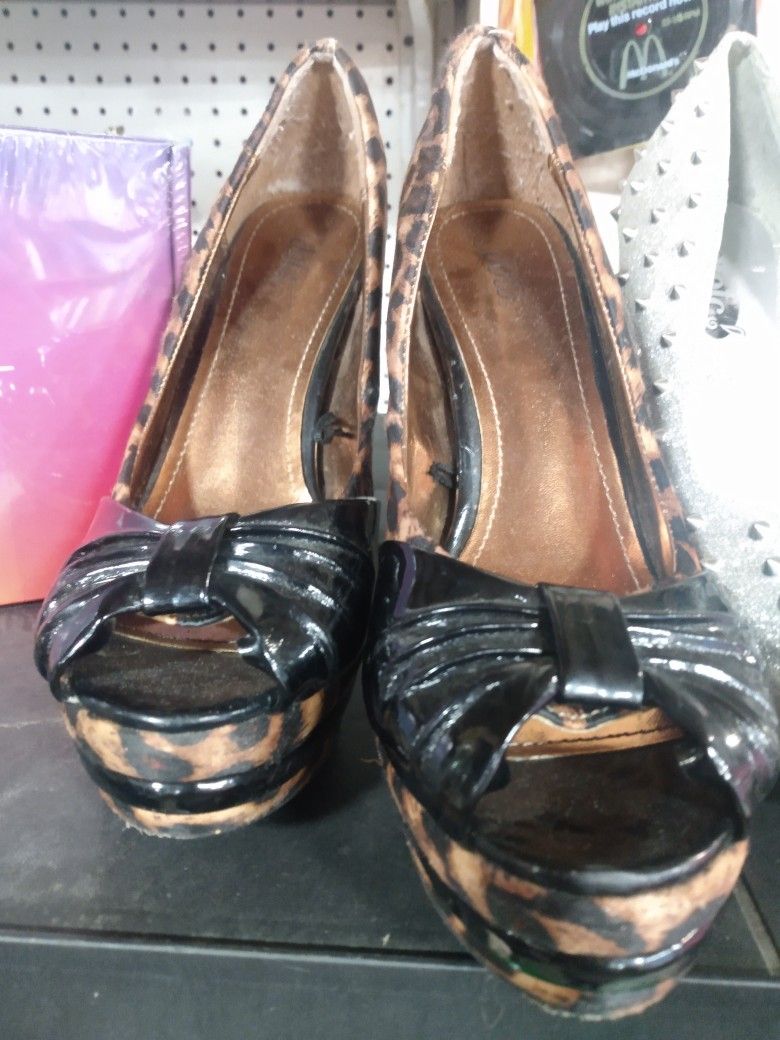 Women's Leopard Print Heels