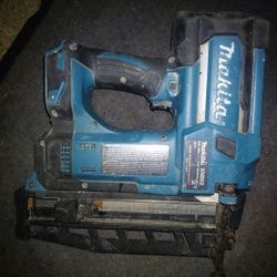 18v Makita Nail Gun
