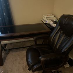 Desk And Chair 