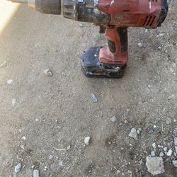 Milwaukee 0724-20 V28 Heavy-Duty 1/2" Cordless Hammer Drill