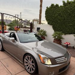 Cadillac XLR 