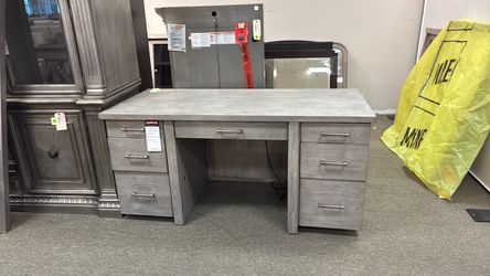 66 Inch Executive Desk