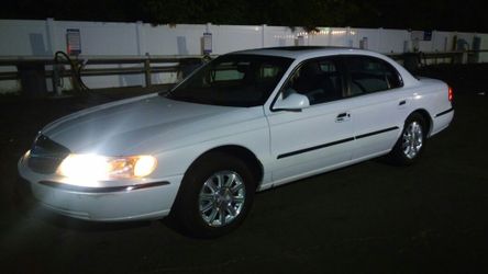 2000 Lincoln continental