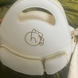 Women’s Homage Year Ova Bag White Pebbled Leather