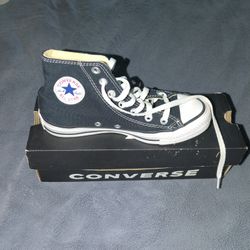 Black Converse 