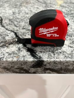 Milwaukee Tape Measure led