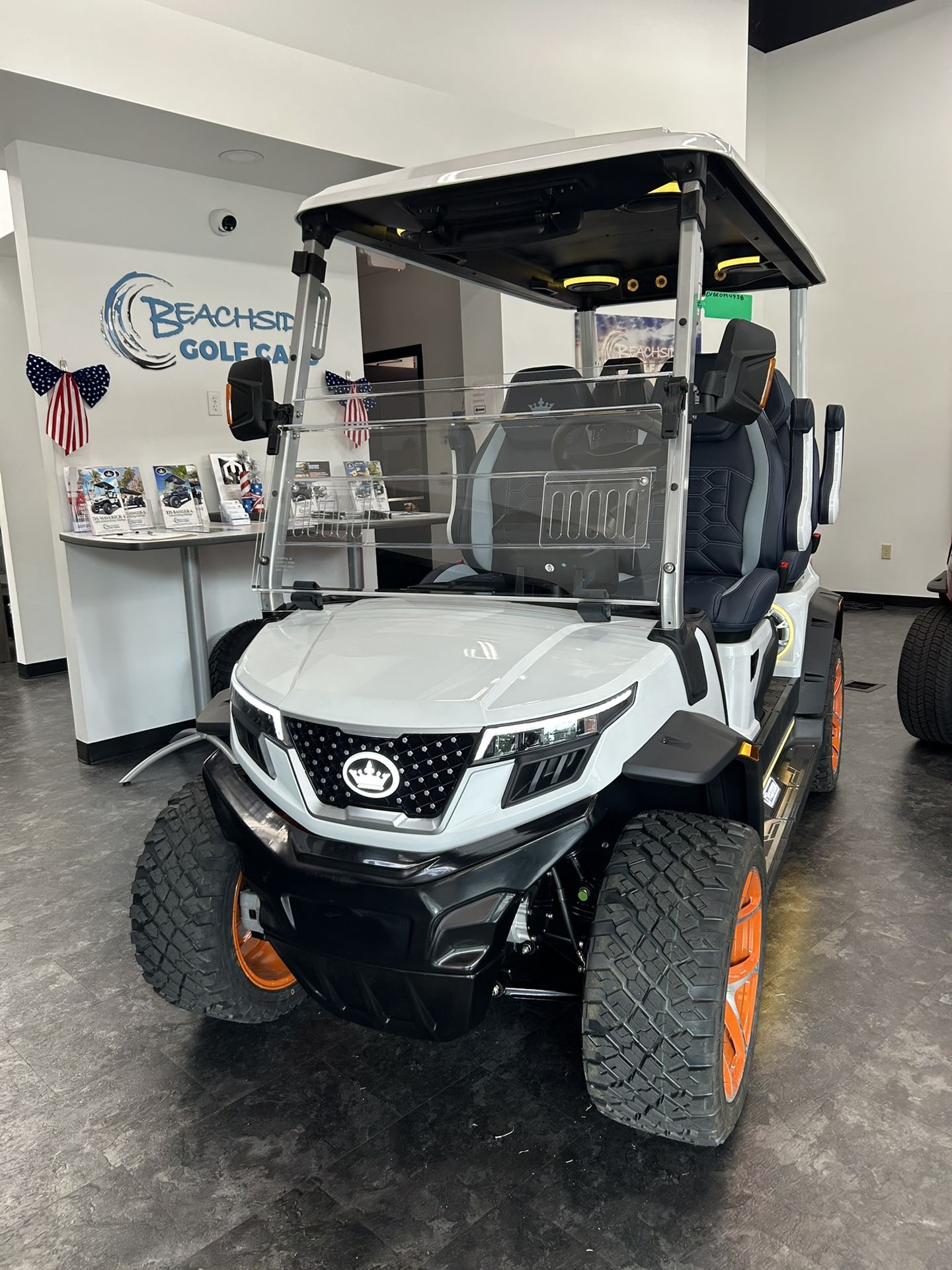 New Lifted Lithium Golf Cart